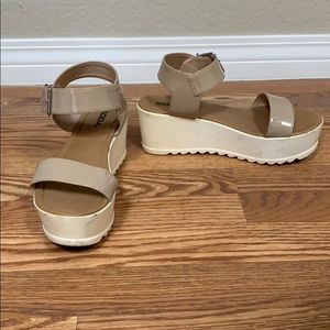 Tan and white wedges